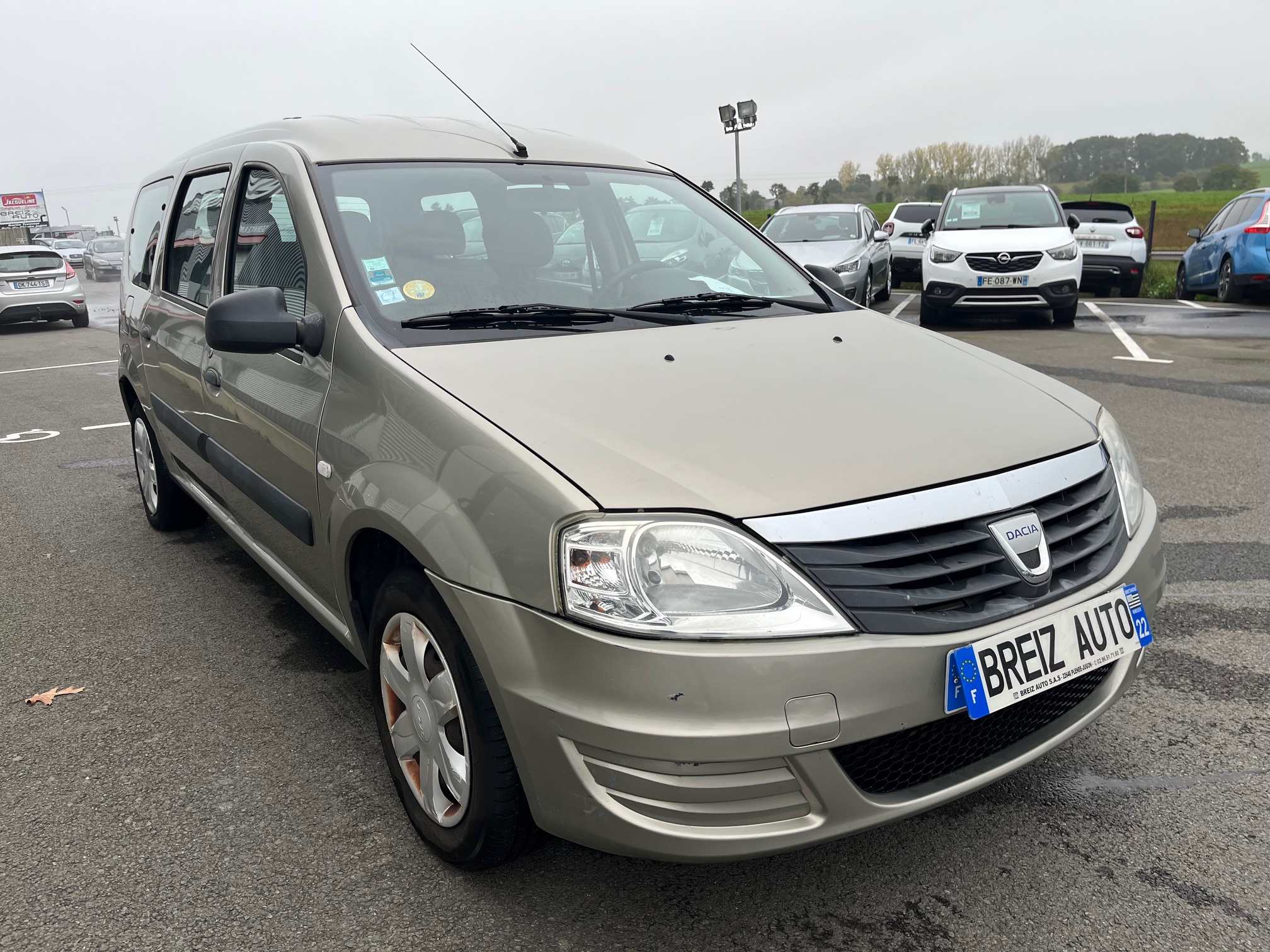 DACIA           LOGAN MCV